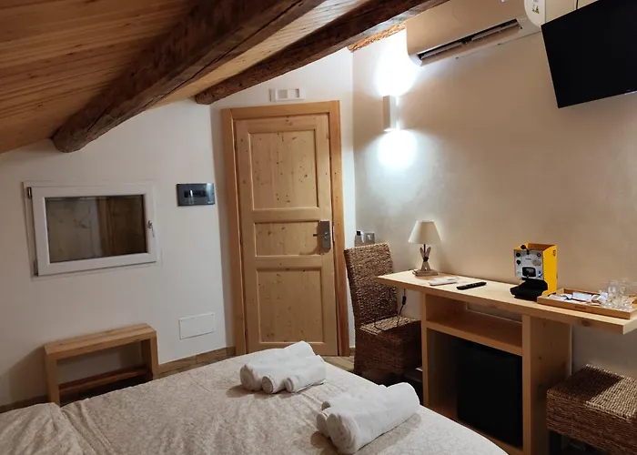 Sellaro Relax Retreat & 山林小屋 *