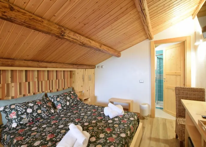 Sellaro Relax Retreat & 山林小屋