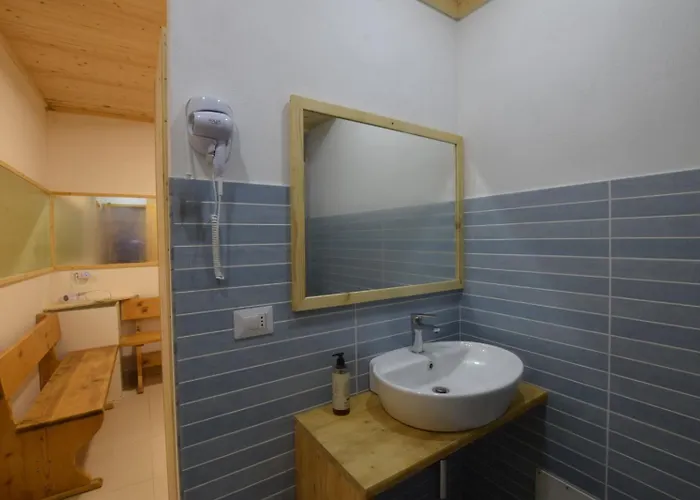 Sellaro Relax Retreat & 山林小屋 *